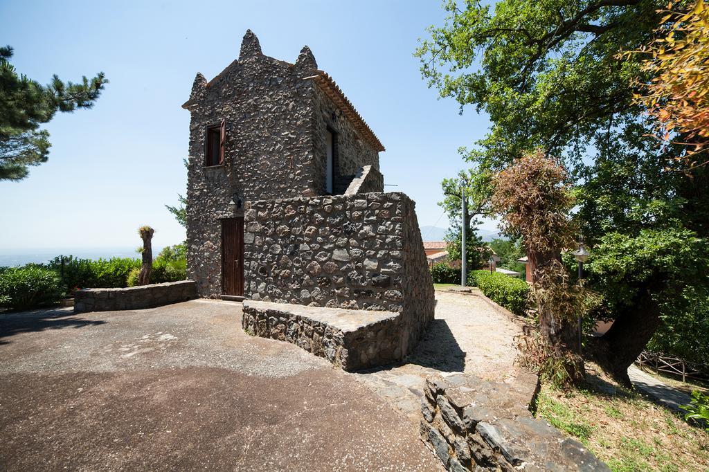 Agriturismo La Molara セッサ・アウルンカ エクステリア 写真